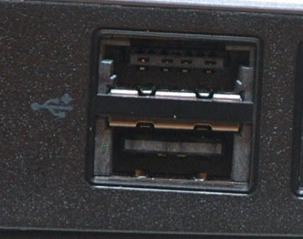 USB[q~2